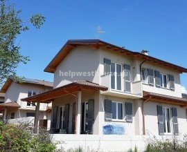 New villa with turnkey finishing in the province of Como in Ugiate Trevano (IT) | Property: 050